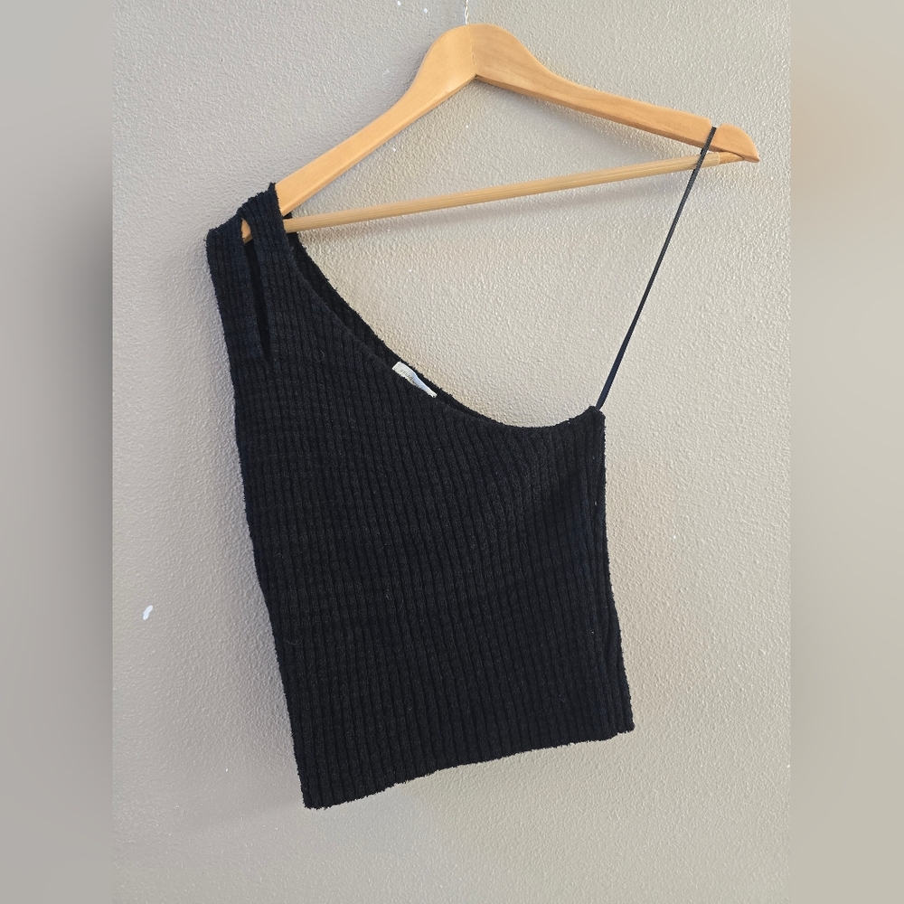 Off the shoulder tank top